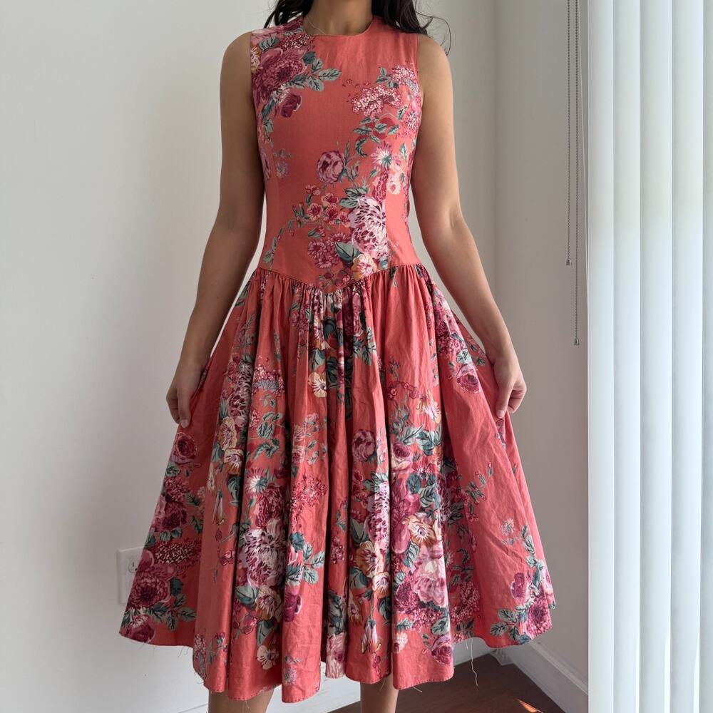 Vintage 90s Floral Dress Small Fit Flare Basque Waist Romantic Garden 50s Style - Picture 2 of 15